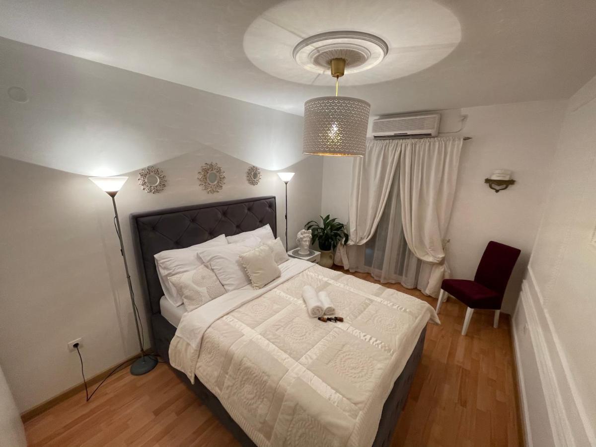 הרצג-נובי Apartmani Cirovic Luxury מראה חיצוני תמונה