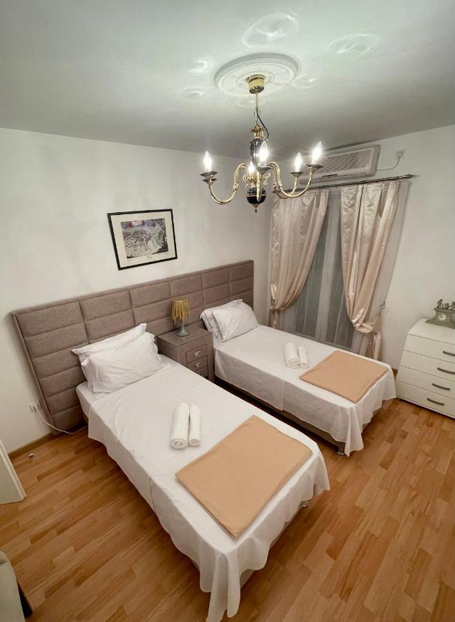 הרצג-נובי Apartmani Cirovic Luxury מראה חיצוני תמונה