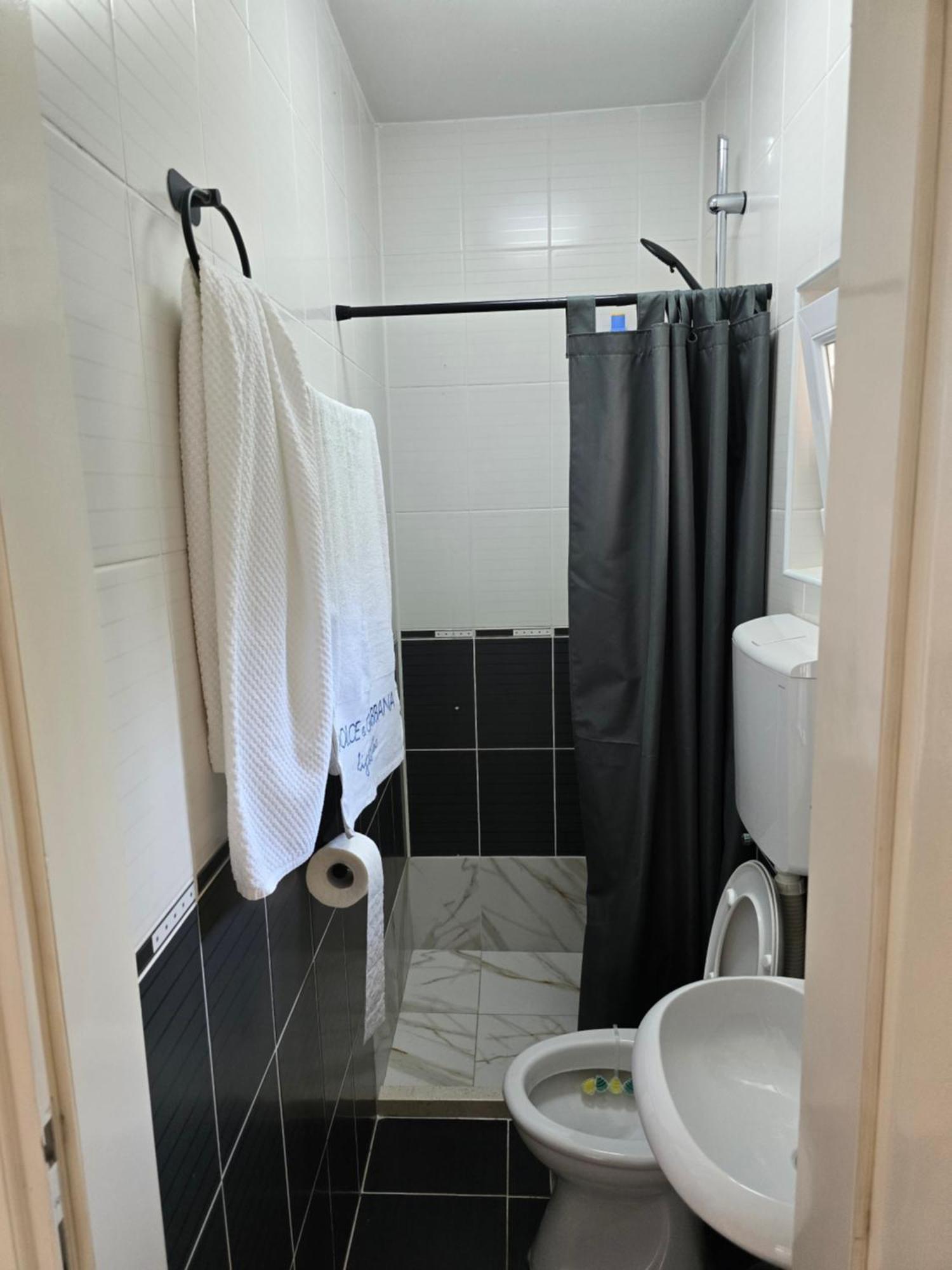 הרצג-נובי Apartmani Cirovic Luxury מראה חיצוני תמונה